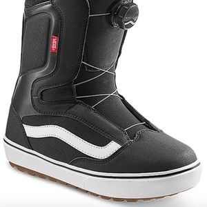 Vans Encore Snowboard Boots